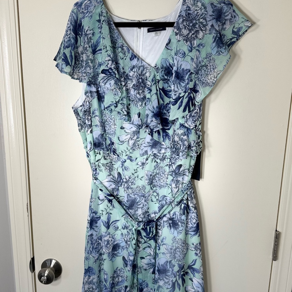 Tommy Hilfiger Women’s Blue & Green Belted Floral Dress Plus Size 20W - Picture 2 of 8